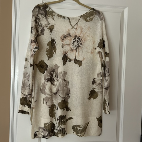 Beautiful oversized Abercrombie & Fitch Sweater - Picture 4 of 11